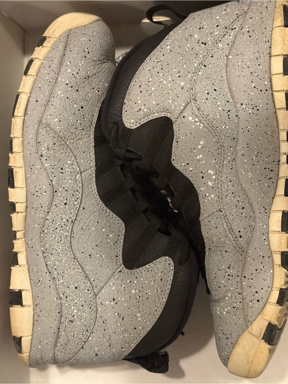 Air Jordan 10 Retro in Light Smoke